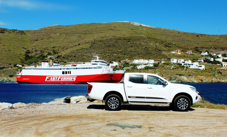Φορτώστε τα... πάντα και ρίξτε καμιά βουτιά!!!