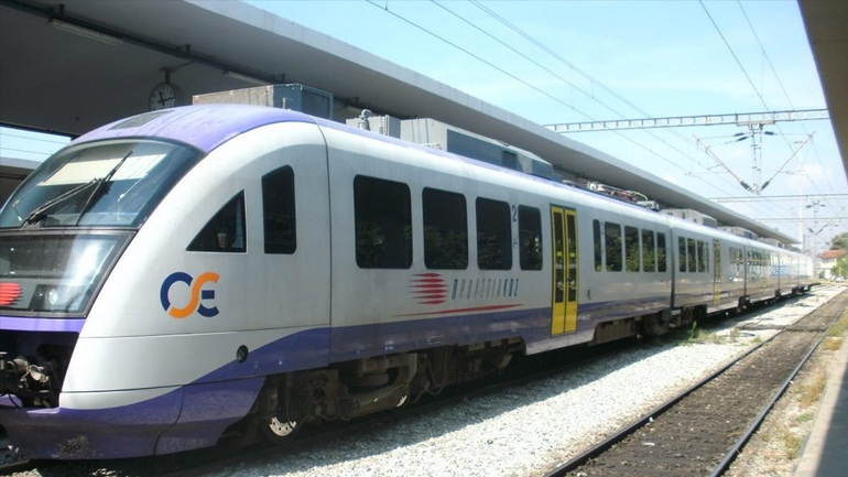 Διαδοχικές στάσεις εργασίας σε τρένα και Προαστιακό