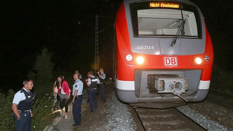 Γερμανία: Αυτοσχέδια σημαία του Ισλαμικού Χαλιφάτου βρέθηκε στο δωμάτιο του 17χρονου Αφγανού