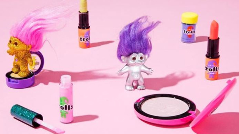 Mac Cosmetics: Νέα συνεργασία-εκπληξη με την DreamWorks και τα trolls!