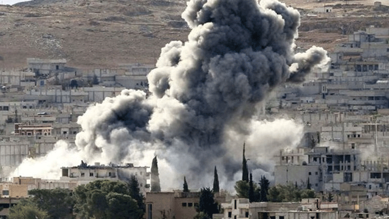 Συρία: Τουλάχιστον 21 νεκροί σε αεροπορικές επιδρομές