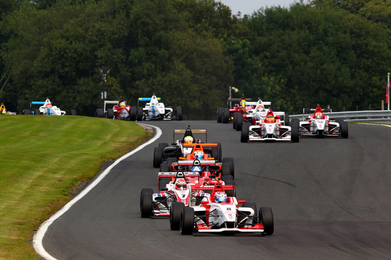 Πρωτάθλημα με μονοθέσια F4 διεξάγονται σε διάφορες χώρες όπως, Ιταλία, Γερμανία, Αγγλία, Γαλλία κ.ά.