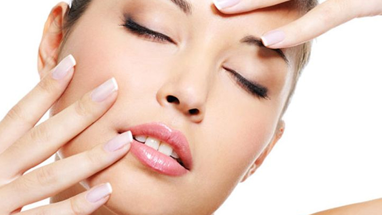 Φτιάξε μόνη σου το δικό σου υαλουρονικό οξύ!