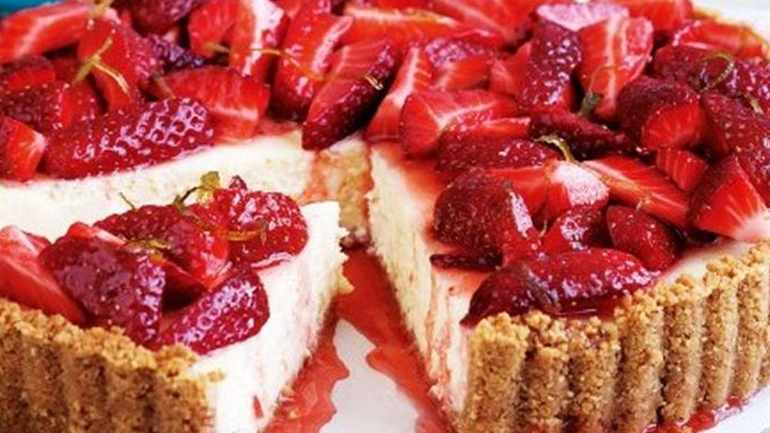 Δροσιστική τάρτα με φράουλες