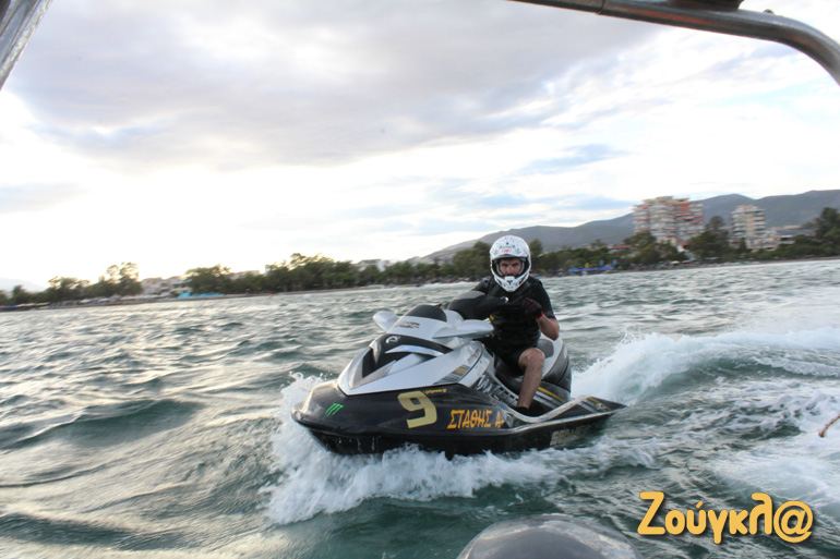 Τα πάμε μία κόντρα;