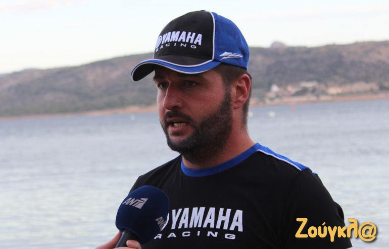 Τάσος Σχοινάς: 'Ξέρετε είμαι ο καλύτερος, κορυφαίος, δεν έχω αντίπαλο και οδηγώ δίχως αύριο...