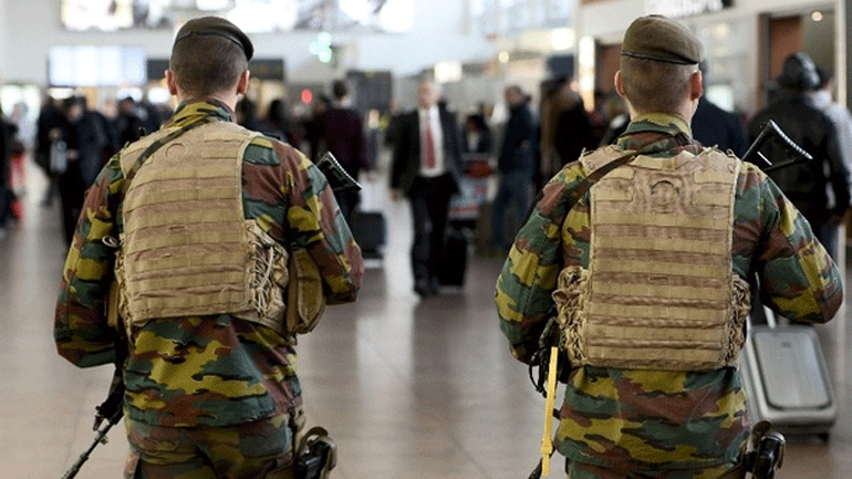 Γαλλία: Δεύτερη νύχτα επεισοδίων στο Παρίσι – Εννέα συλλήψεις