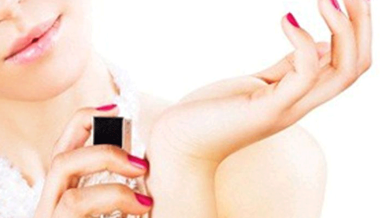 Φτιάξε το δικό σου καλοκαιρινό άρωμα!