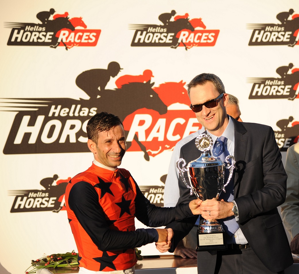 Ο Μιχάλης Ξυνός με τον Damian Cope, Διευθύνοντα Σύμβουλο της ΟΠΑΠ ΑΕ