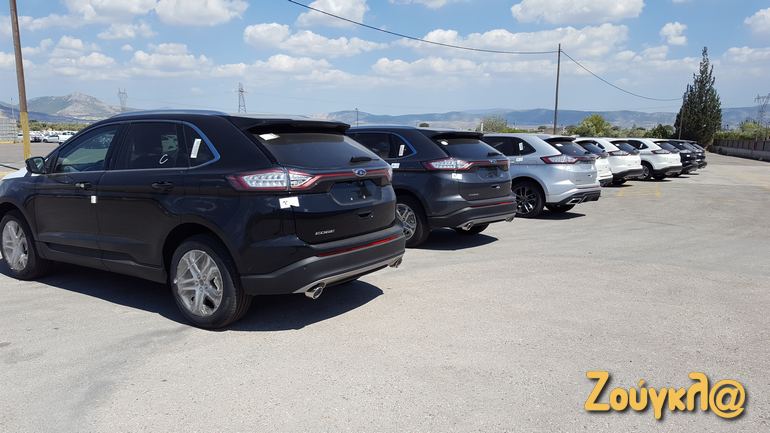 Παρατεταγμένα στη σειρά...