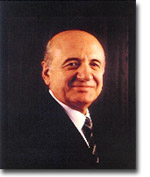 O Αϊχάν Σαχένκ