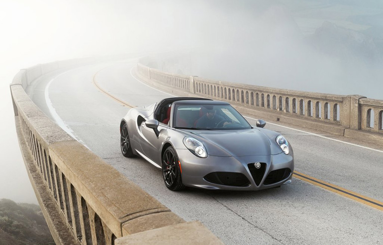 H Alfa Romeo 4C spider...