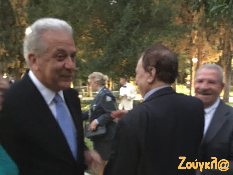 Ο βιαστικός επίτροπος...έδωσε το παρών στο προεδρικό λίγο πριν αναχωρήσει για τη Σενεγάλη