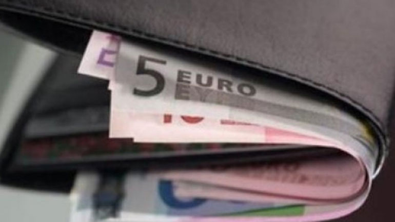 Άρτα: Έκλεβε πορτοφόλια από σερβιτόρους