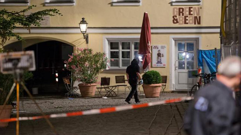 Το Ισλαμικό Χαλιφάτο ανέλαβε την ευθύνη για την επίθεση αυτοκτονίας στη Γερμανία Το Ισλαμικό Χαλιφάτο ανέλαβε την ευθύνη για την επίθεση αυτοκτονίας στη Γερμανία