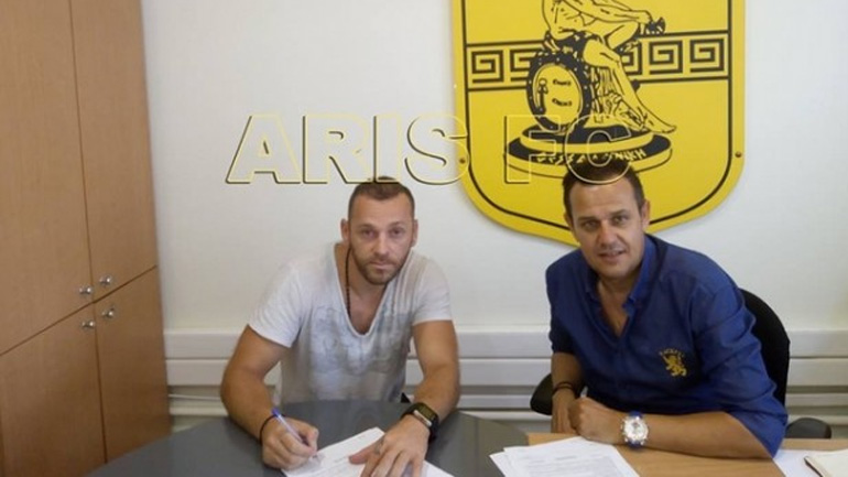 Άρης: Ανακοίνωσε Μπούρμπο, συμφώνησε με Τάτο