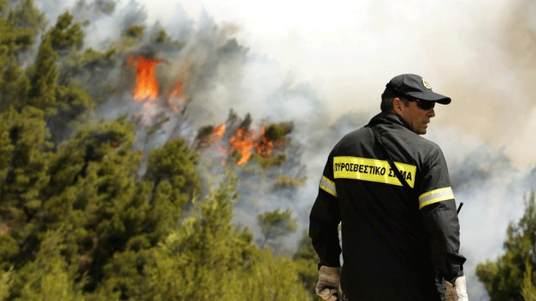 Πάτρα: Υπό έλεγχο η πυρκαγιά στην Βούντενη