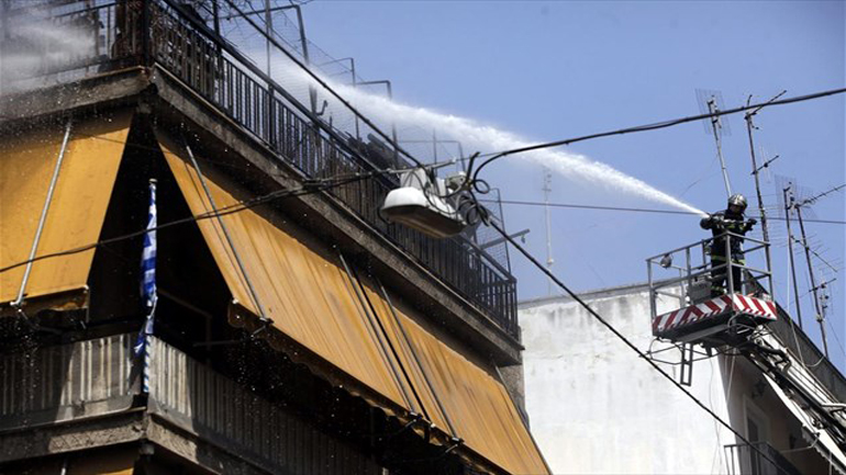 Πυρκαγιά σε κατάστημα με ανταλλακτικά στο Νέο Κόσμο