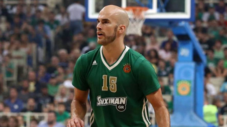 «Ο Καλάθης δεσμεύεται με τριετές συμβόλαιο»