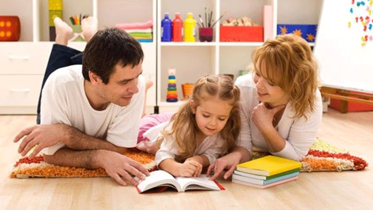 Πώς να βοηθήσετε το παιδί σας να μάθει νέες λέξεις