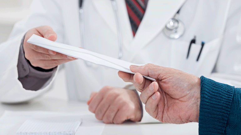 Συνελήφθησαν γιατροί δημόσιου και ιδιωτικού νοσοκομείου για φακελάκι έπειτα από καταγγελία πολίτη