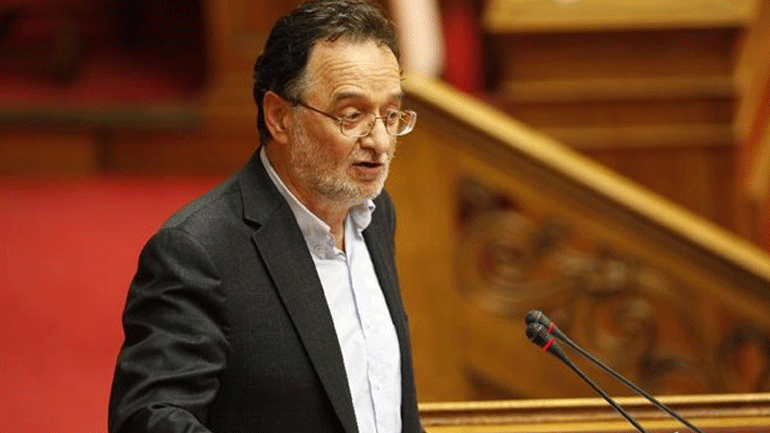 Π. Λαφαζάνης: Φαρσοκωμωδία στη Βουλή με το Plan-X