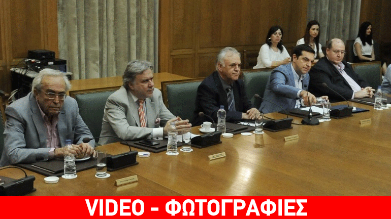 Τσίπρας: Επτά πυλώνες για την ανασυγκρότηση του κοινωνικού κράτους