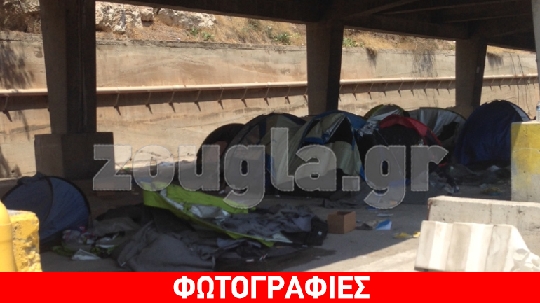 Έφυγαν οι τελευταίοι πρόσφυγες από το λιμάνι του Πειραιά