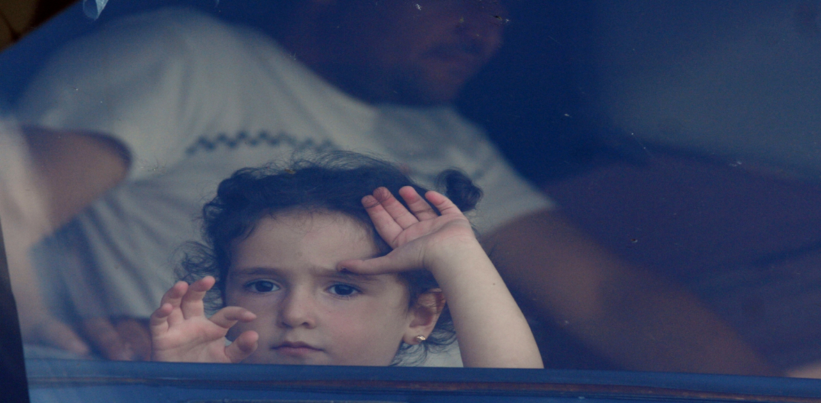 Προς ένα αβέβαιο αύριο