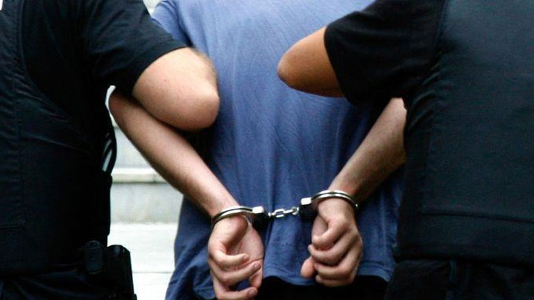 Πέλλα: Συνελήφθη κατάδικος που είχε βάλει φωτιά σε αστυνομικό τμήμα