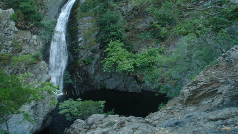 Σαμοθράκη: Νεαρή εγκλωβίστηκε σε φαράγγι
