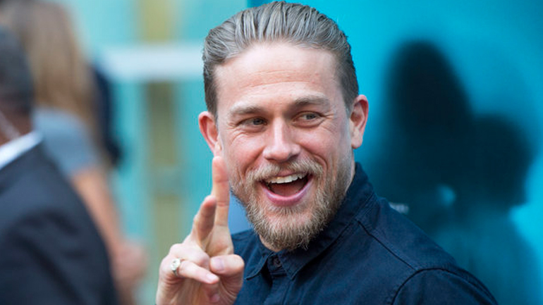 O Charlie Hunnam δεν θα επιστρέψει για το «Pacific Rim 2»