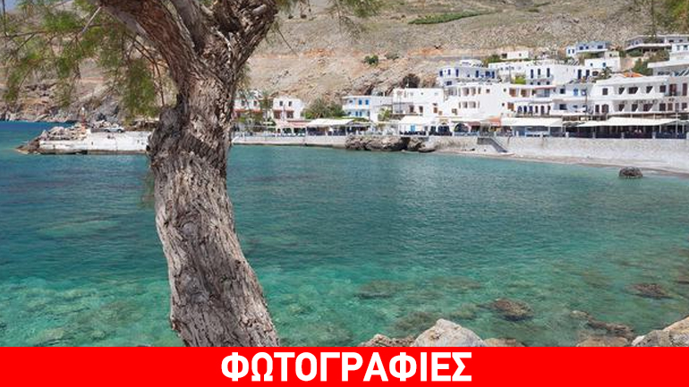 Μαγεμένο από τα ελληνικά νησιά το Paris Match