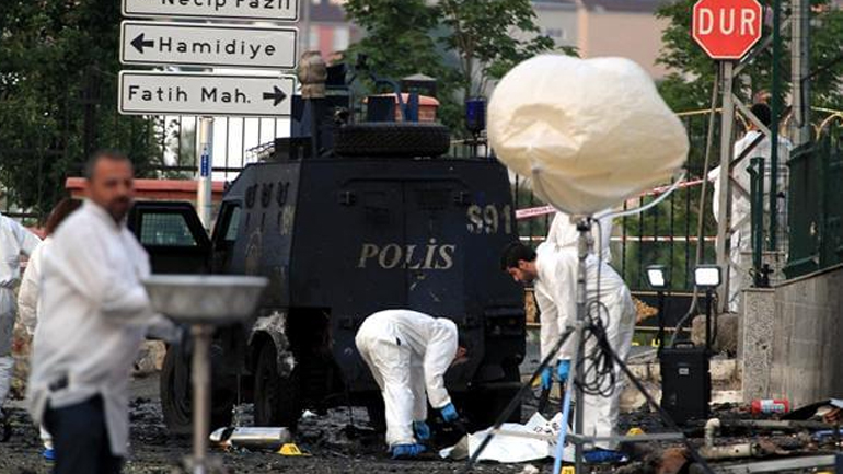 Τουρκία: Πέντε αστυνομικοί νεκροί από βομβιστική επίθεση