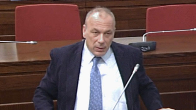 Αιχμές Μπόμπολα για τους μετόχους του Mega