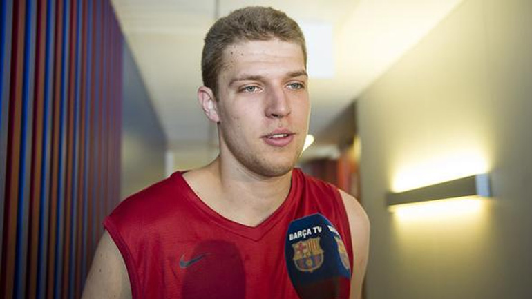 «Με θέλουν στη Μπαρτσελόνα»