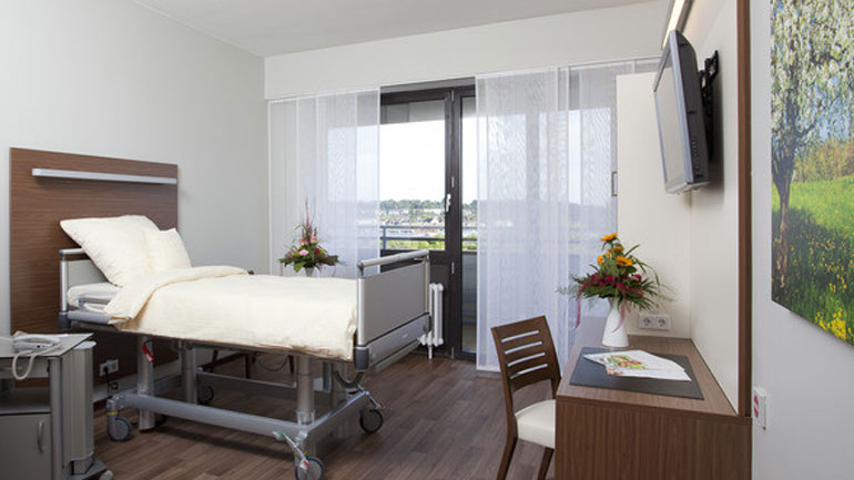 Γερμανία: Έρευνα για τον θάνατο τριών καρκινοπαθών μετά από θεραπεία σε «εναλλακτική» κλινική