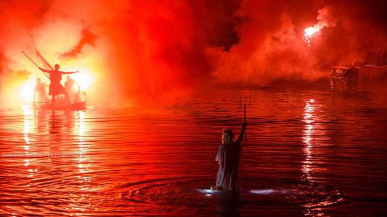 Ξεκινούν οι «βαρκαρόλες» στην Κέρκυρα