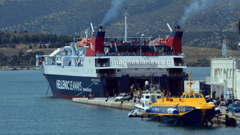 Μικρή μείωση της επιβατικής κίνησης στο λιμάνι του Βόλου τον Ιούλιο