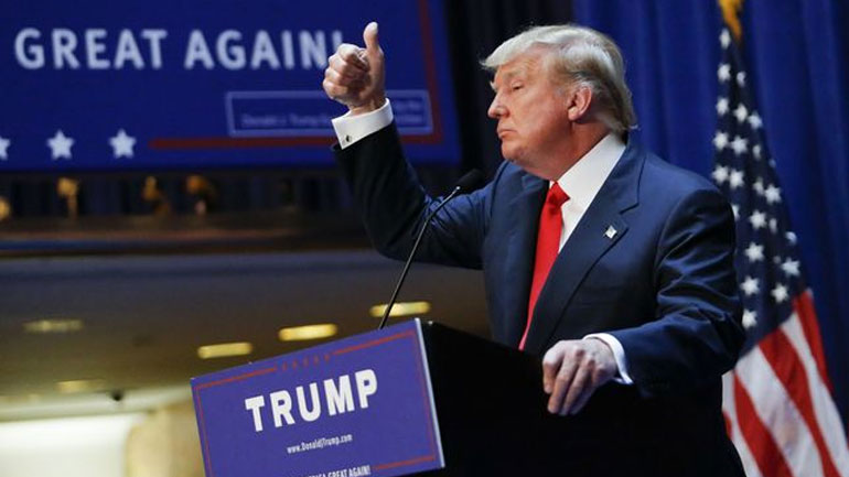 Πρώην επικεφαλής της CIA: «Ο Τραμπ είναι πράκτορας της Ρωσίας αλλά δεν το ξέρει»