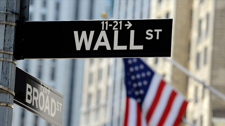 Σημαντική άνοδος με ρεκόρ στην Wall Street