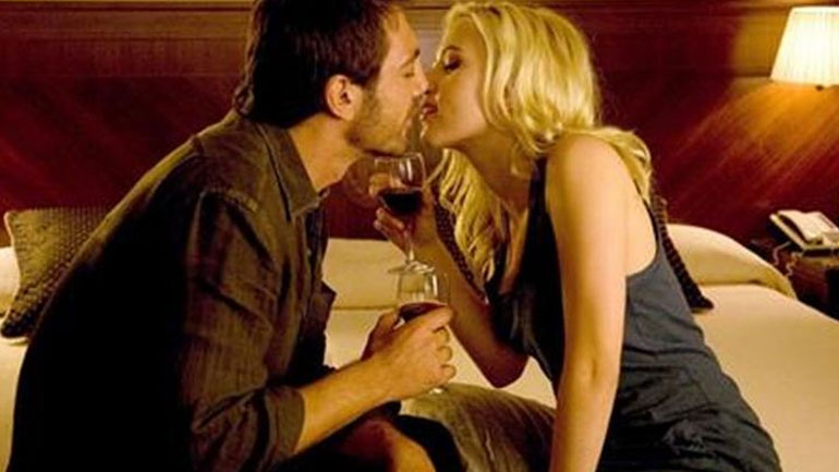 Πόσο πρέπει να περιμένει η γυναίκα μετά το πρώτο ραντεβού για να κάνει σεξ