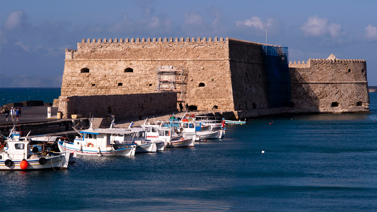 Κρήτη: Περιπέτεια για 38χρονη στο λιμάνι του Ηρακλείου