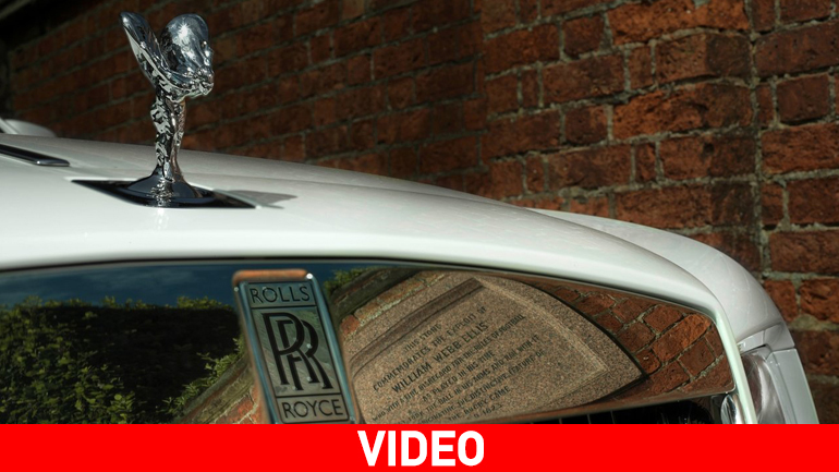 Κανείς δεν μπορεί να κλέψει το σήμα της Rolls-Royce!