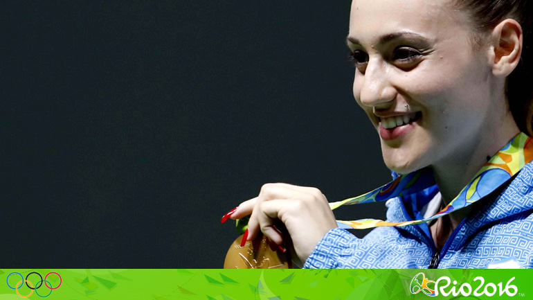 Άννα Κορακάκη: 104 χρόνια μετά τον Τσικλητήρα!