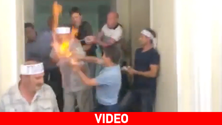 Ουκρανός εργάτης σε ορυχείο αυτοπυρπολήθηκε κατά τη διάρκεια συνέντευξης Τύπου!