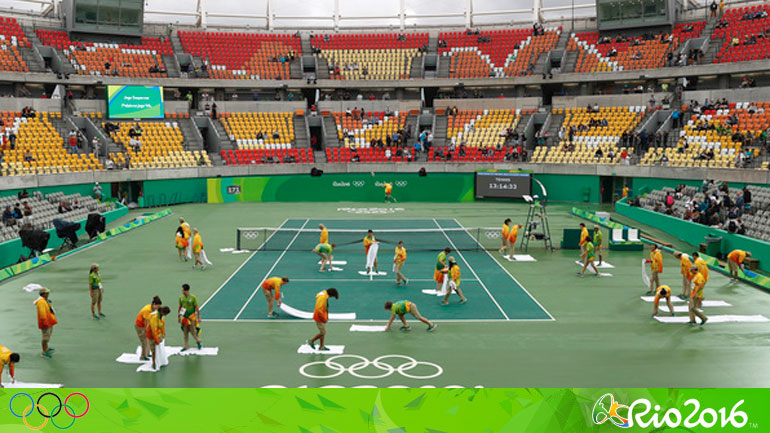 Τένις: Η βροχή έφερε αναβολή