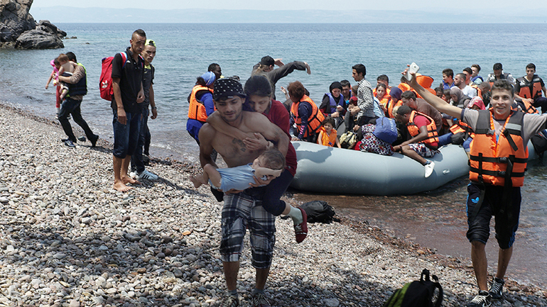 Νέες αφίξεις προσφύγων στα ελληνικά νησιά
