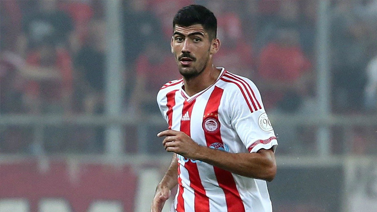 Ολυμπιακός: Πρόβλημα στους οπίσθιους μηριαίους ο Μπουχαλάκης