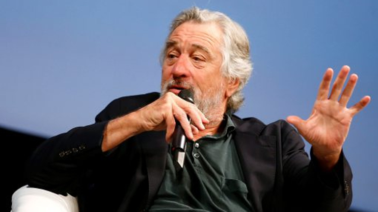 Ρόμπερτ Ντε Νίρο: «Eντελώς παρανοϊκή η υποψηφιότητα Τραμπ»